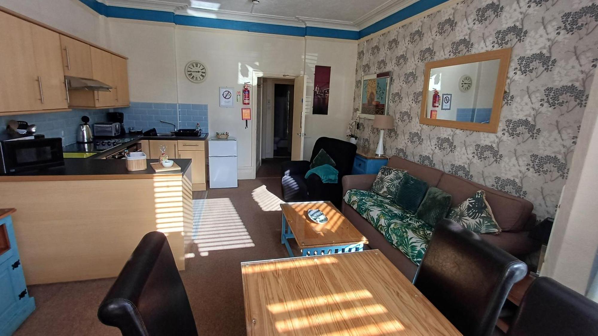 Morwenna Luxury Holiday Apartments Llandudno Quarto foto